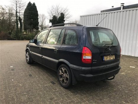 Opel Zafira - 1.8-16V Comfort Mooie auto rijdt en schakelt perfect - 1