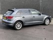 Audi A3 Sportback - 1.6 TDI Attraction Pro Line Lichte schade - 1 - Thumbnail