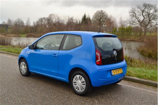 Volkswagen Up! - 1.0 groove up BlueMotion - 1