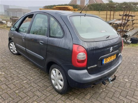 Citroën Xsara Picasso - 1.8i-16V Plaisir Airco - 1