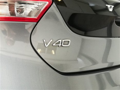 Volvo V40 - 2.0 D4 Summum Business Navi Leder Trekhaak - 1