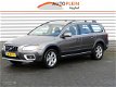 Volvo XC70 - 2.4 D5 Summum Automaat, Leer, Dealer onderhouden - 1 - Thumbnail