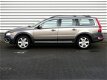 Volvo XC70 - 2.4 D5 Summum Automaat, Leer, Dealer onderhouden - 1 - Thumbnail