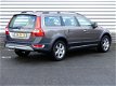 Volvo XC70 - 2.4 D5 Summum Automaat, Leer, Dealer onderhouden - 1 - Thumbnail