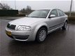 Skoda Superb - 2.0 Comfort Dealer Onderhouden APK tot 08-2020 Rijdt en schakelt goed - 1 - Thumbnail