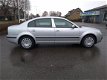 Skoda Superb - 2.0 Comfort Dealer Onderhouden APK tot 08-2020 Rijdt en schakelt goed - 1 - Thumbnail