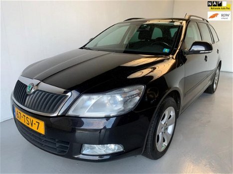 Skoda Octavia Combi - 1.6 TDI Greentech Ambition Business Line Navi PDC Climate+Cruise control - 1