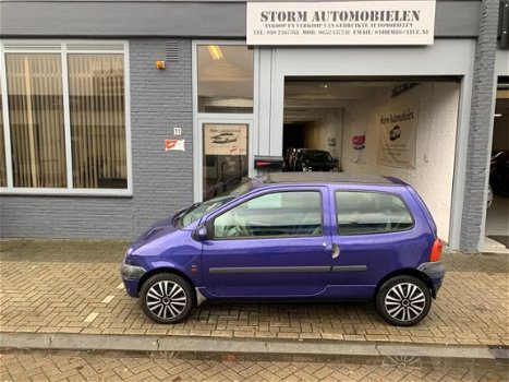 Renault Twingo - 1.2-16V Hélios Quickshift 5 AUTOMAAT Met NAP en een nieuwe APK - 1