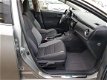 Toyota Auris Touring Sports - 1.8 Hybrid Business Plus - 1 - Thumbnail