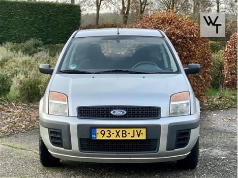 Ford Fusion - 1.4-16V Champion / Airco / Cent vergrendeling / Elekt ramen - 1