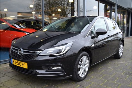 Opel Astra - 1.0 Business+ | Airco | Navi | R-link | Parkeersensoren | Cruise | - 1