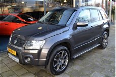 Suzuki Grand Vitara - 2.4 Exclusive | Climate C. | Navigatie | Cruise C. | Trekhaak |