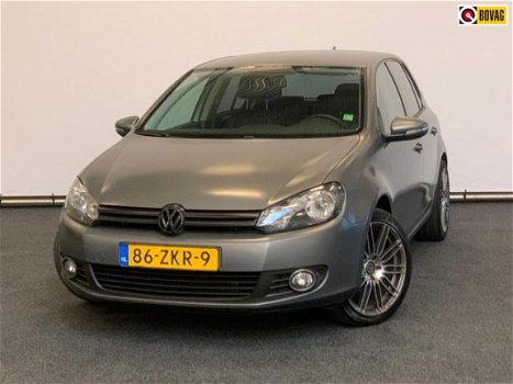 Volkswagen Golf - 1.6 TDI Style , MATGRIJS, NAVI, AIRCO - 1