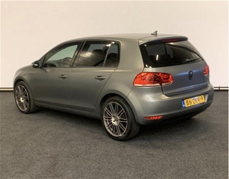 Volkswagen Golf - 1.6 TDI Style , MATGRIJS, NAVI, AIRCO - 1