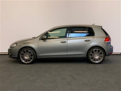 Volkswagen Golf - 1.6 TDI Style , MATGRIJS, NAVI, AIRCO - 1