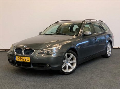 BMW 5-serie Touring - 525i Executive Youngtimer, PANO-DAK, High Executive, aankoopkeuring toegestaan - 1