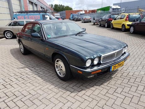 Jaguar XJ - 3.2 Executive Schuifdak - 1