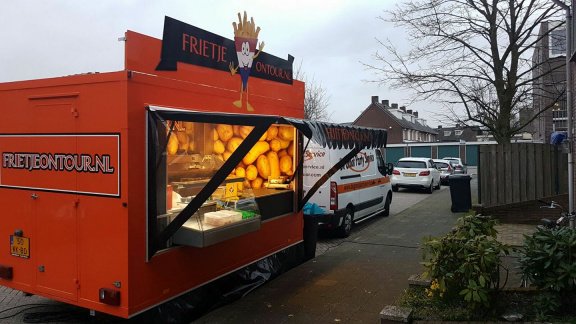 Frietwagen huren uden op locatie frietkar frietkraam verhuur - 6