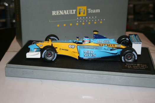 Renault F-1 Team Jarno Trulli 1/18 - 1
