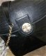 DKNY , Donna Karen zwarte leren tas met goudkleur ketting hengsel - 2 - Thumbnail