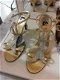 Goudkleurige schoenen van PIERRE CARDIN - 2 - Thumbnail