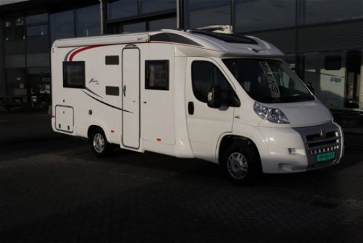 BÃ¼rstner Nexxo T 660 korte camper Frans bed - 2