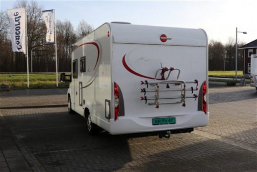 BÃ¼rstner Nexxo T 660 korte camper Frans bed - 6