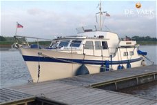 Trawler Aquila Queen 35