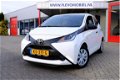 Toyota Aygo - 1.0 VVT-i x-now 5-Deurs Airco - 1 - Thumbnail