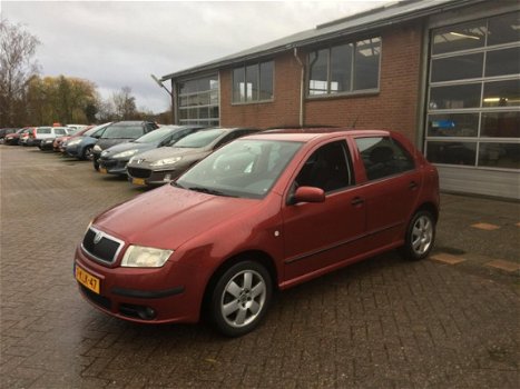 Skoda Fabia - 1.4-16V Elegance - 1