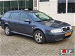 Skoda Octavia Combi - 1.6 Démarrage - 1 - Thumbnail