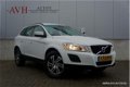 Volvo XC60 - 2.0 D4 Kinetic - 1 - Thumbnail