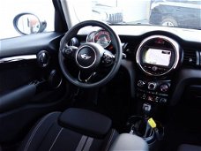 Mini Mini Cooper - 2.0 S 192pk SportZetels Nav Xen Tel Serious Business