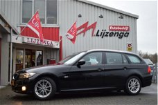 BMW 3-serie Touring - 318i Corporate Lease Luxury Line Leer | Navi | Xenon | PDC | Clima