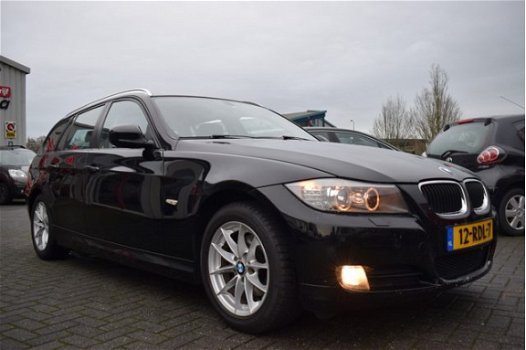 BMW 3-serie Touring - 318i Corporate Lease Luxury Line Leer | Navi | Xenon | PDC | Clima - 1