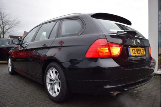 BMW 3-serie Touring - 318i Corporate Lease Luxury Line Leer | Navi | Xenon | PDC | Clima - 1