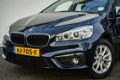 BMW 2-serie Active Tourer - 216d 115pk Aut. Sportstoelen/ Panoramadak/ Stoelverwarming/ Full map nav - 1 - Thumbnail