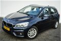 BMW 2-serie Active Tourer - 216d 115pk Aut. Sportstoelen/ Panoramadak/ Stoelverwarming/ Full map nav - 1 - Thumbnail