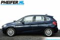 BMW 2-serie Active Tourer - 216d 115pk Aut. Sportstoelen/ Panoramadak/ Stoelverwarming/ Full map nav - 1 - Thumbnail