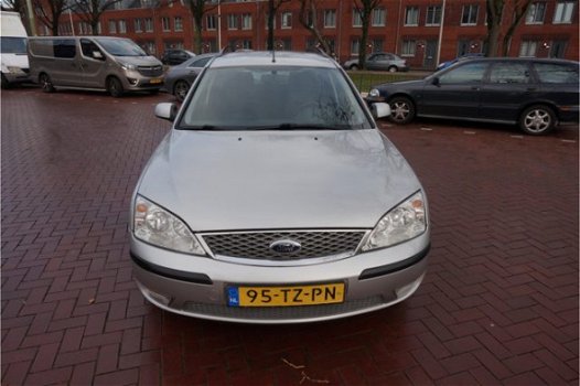 Ford Mondeo Wagon - 1.8-16V Champion geheel dealer onderhouden - 1