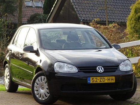 Volkswagen Golf - 1.6 Trendline Business | 5drs. | Airco | - 1