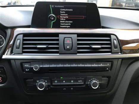 BMW 3-serie - 320i Executive Automaat Navi - 1