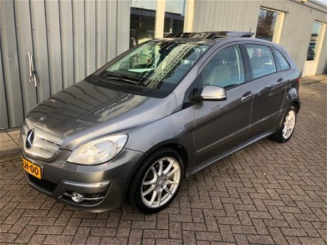 Mercedes-Benz B-klasse - 200 panoramadak - 1