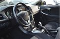 Volvo V40 - 1.6 D2 Momentum Navi | Ecc | Cruise | Pdc | NAP - 1 - Thumbnail