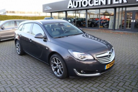 Opel Insignia Sports Tourer - 2.0 CDTI EcoFLEX Business+ 50 procent deal 5.975, - ACTIE Stuur-Stoelv - 1