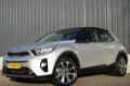 Kia Stonic - 1.0 T-GDI DESIGN EDITION 120PK NAVI/ TWO-TONE LAK/ RIJKLAAR - 1 - Thumbnail