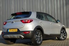 Kia Stonic - 1.0 T-GDI DESIGN EDITION 120PK NAVI/ TWO-TONE LAK/ RIJKLAAR