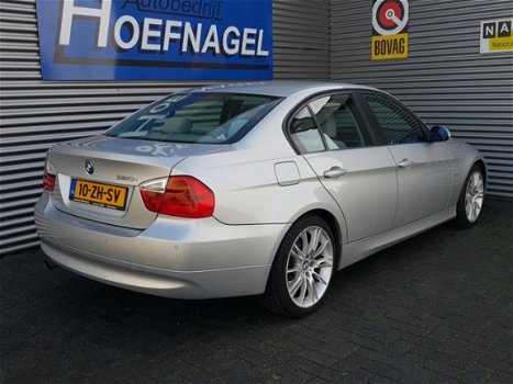 BMW 3-serie - 320i Executive - 1