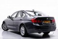 BMW 3-serie - 320i Executive Automaat NL-Auto Leder ECC PDC Achter LMV - 1 - Thumbnail
