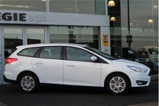 Ford Focus Wagon - 1.0 EcoBoost Edition Navi 15.000km